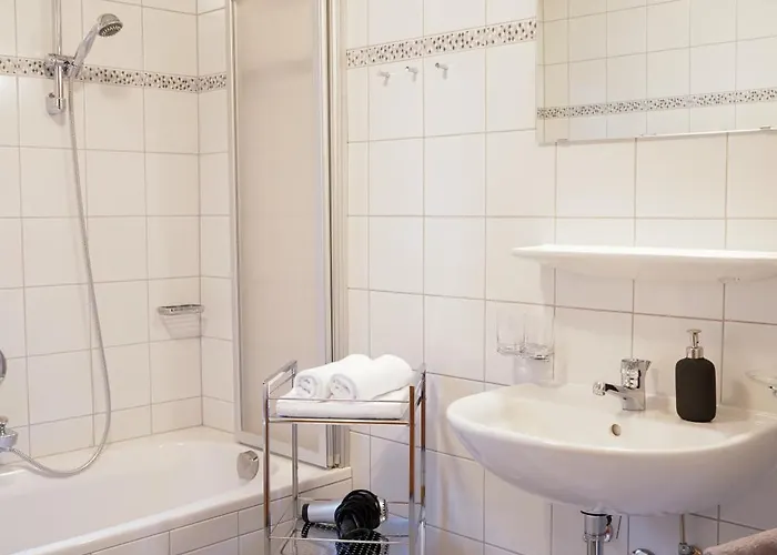 Bergblick-pettneu 公寓